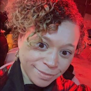 Meet your Posher, Tameka